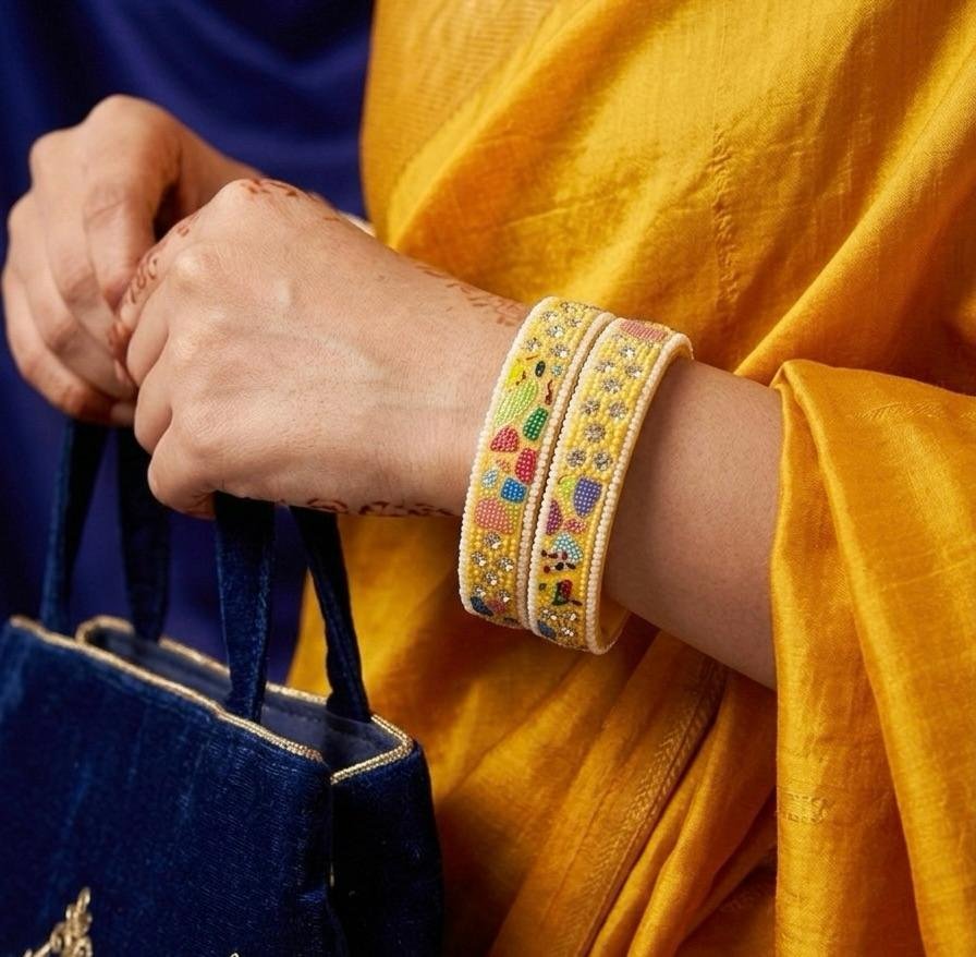 Pilla Amm Multi Work Glass Bangles